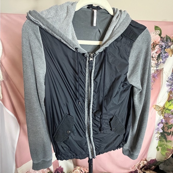 Free People Jackets & Blazers - Free People Gray and Black Bomber Jacket, EUC, Size XS